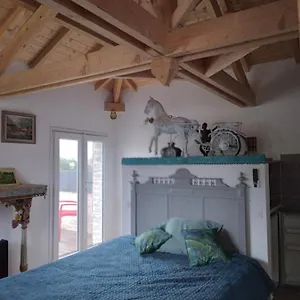 https://viarhona.hotels-rhonealpes.com